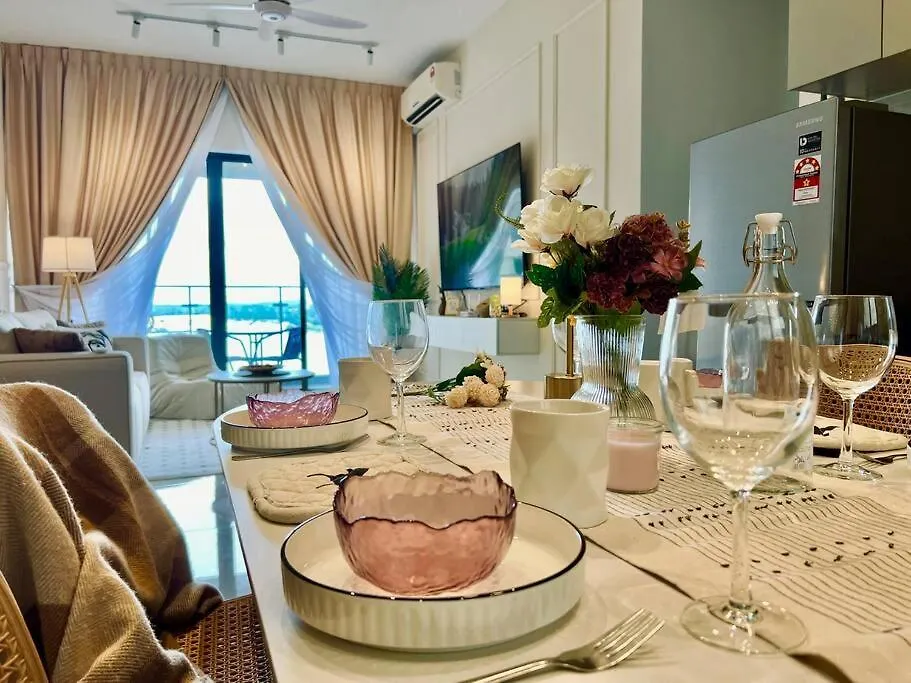 Apartment Country Garden Danga Bay Bay Laurel By R9 Homestay Johor Bahru Malaysia