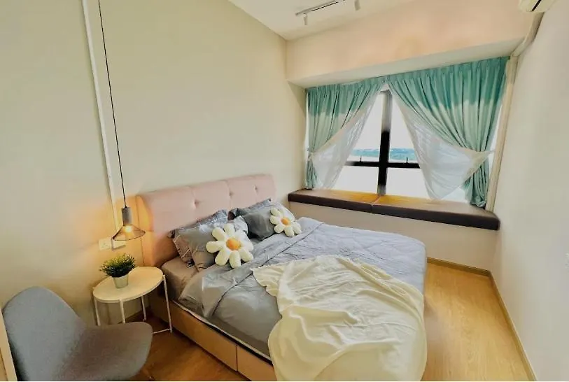 Apartment Country Garden Danga Bay Bay Laurel By R9 Homestay Johor Bahru